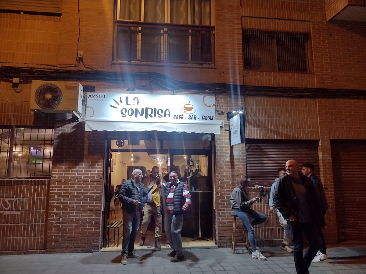 Café-Bar-Tapas "La Sonrisa"