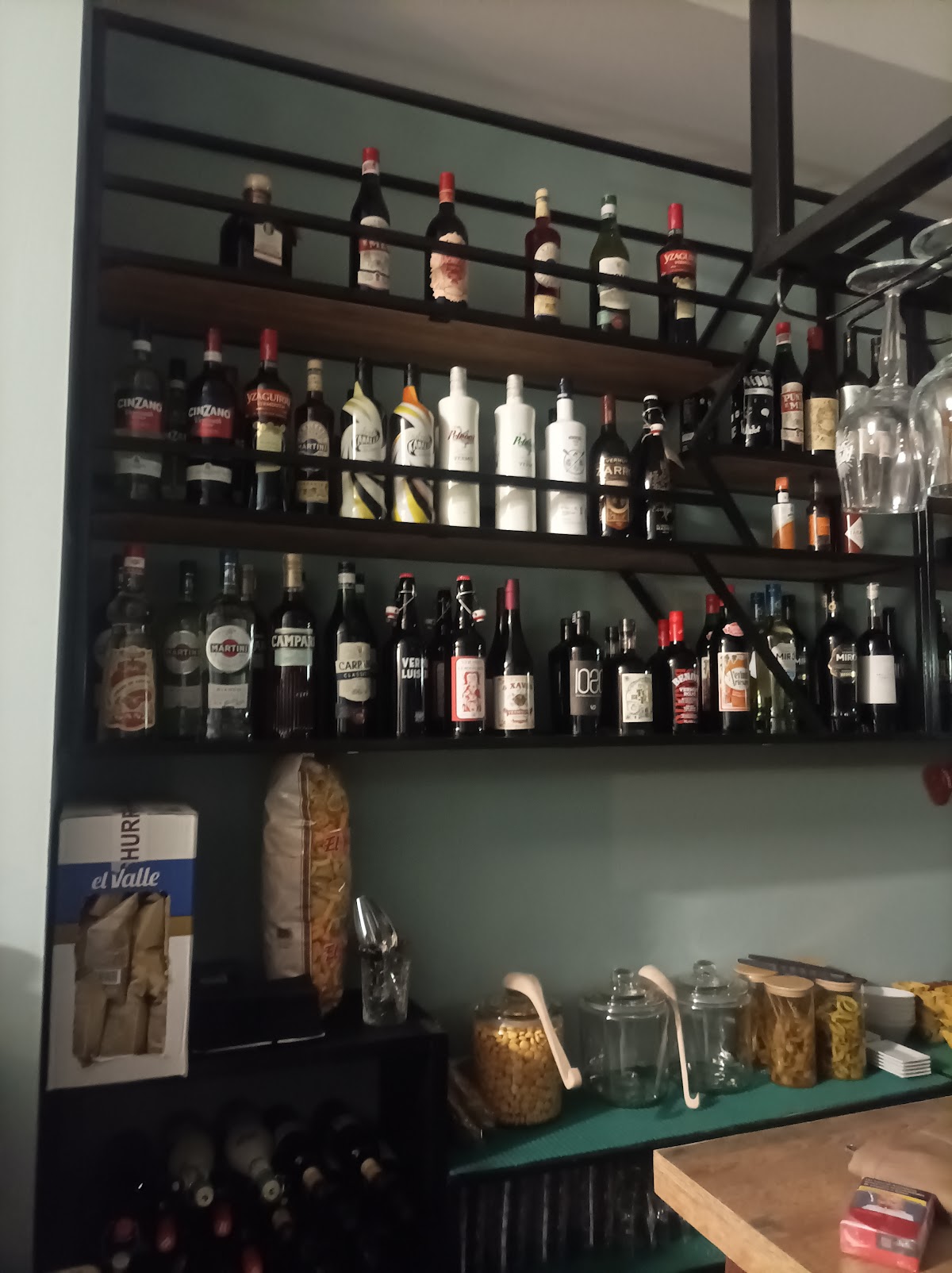 La chiquilla vermut bar