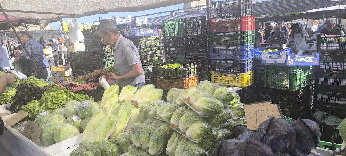 Mercado de frutas y verduras
