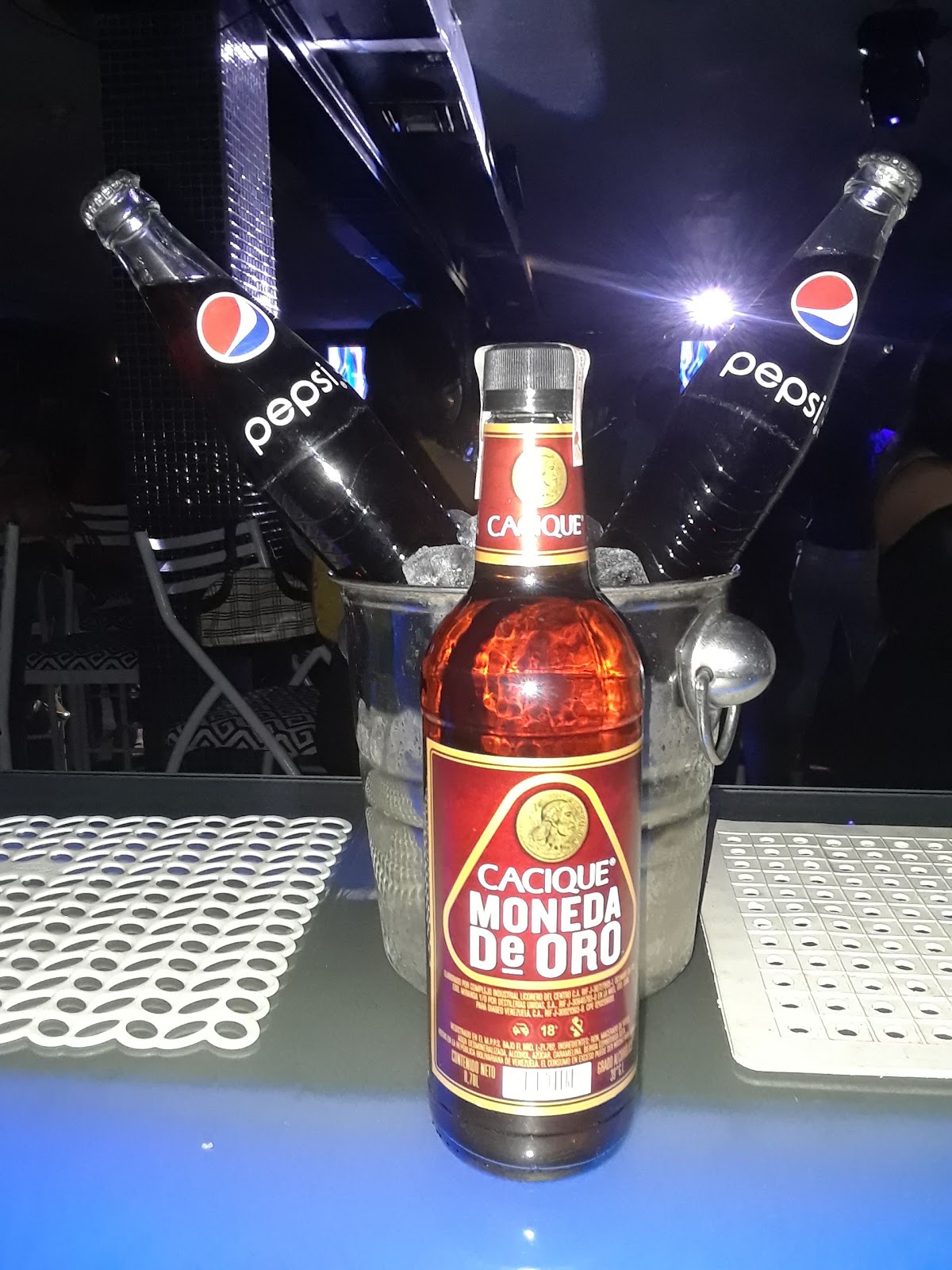 LEGEND Resto Bar
