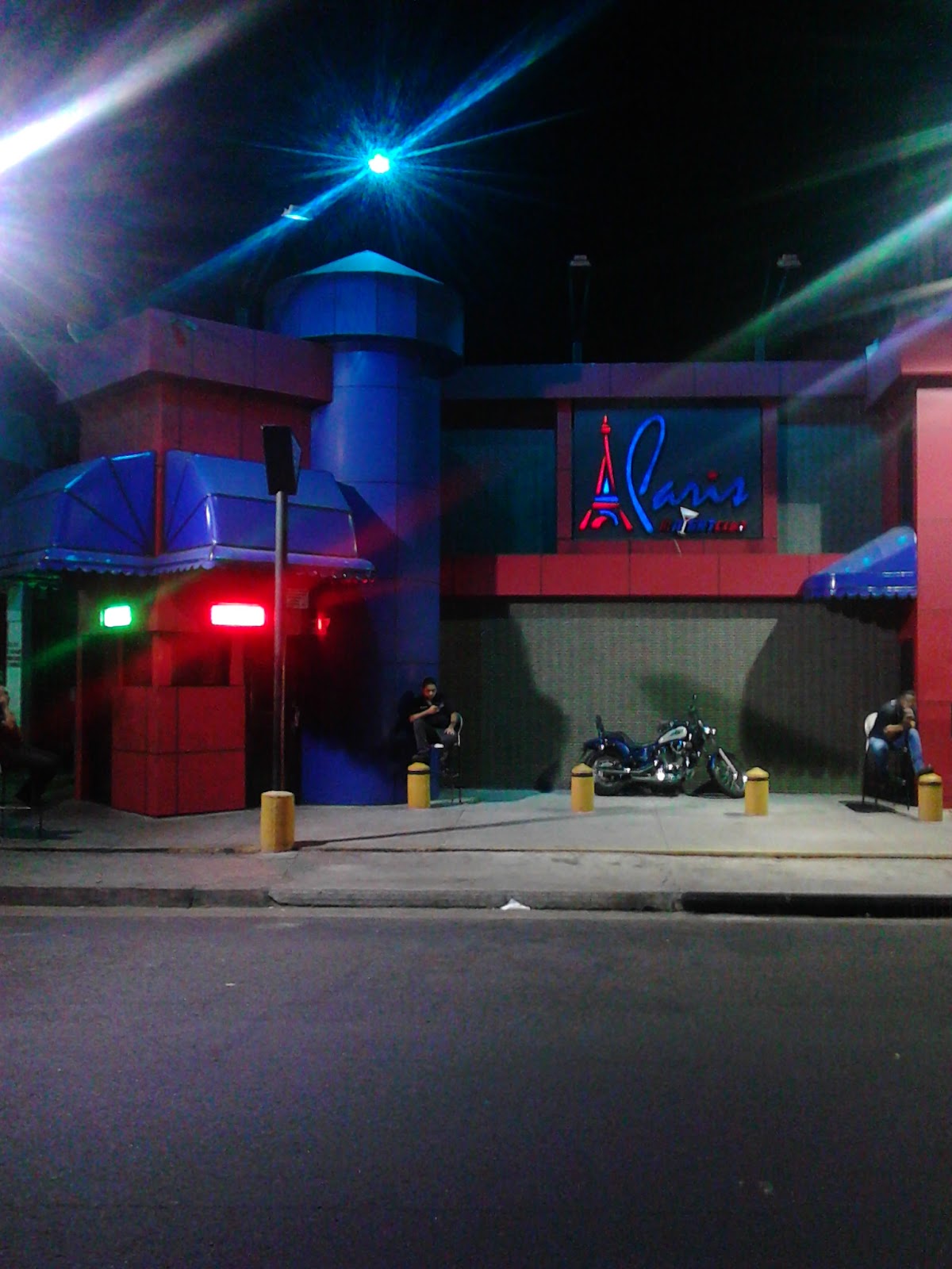 Rest. París Night Club