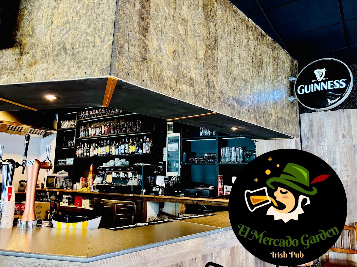 El Mercado Garden