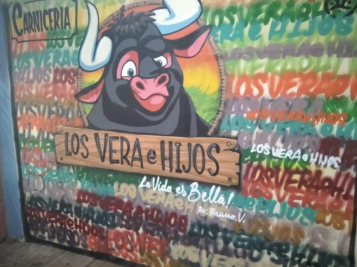Dist. Hermanos Vera (Las 3 Esquinas)