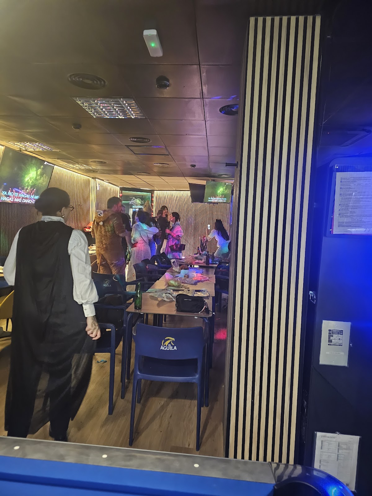 Karaoke corazón latino