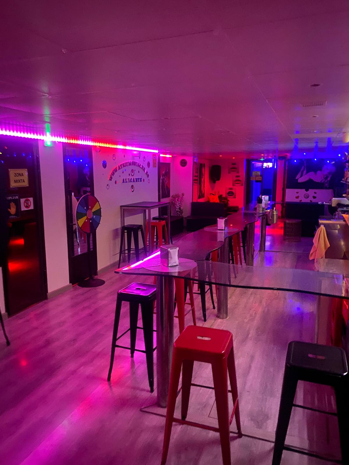 Atrium Swinger Liberal Alicante
