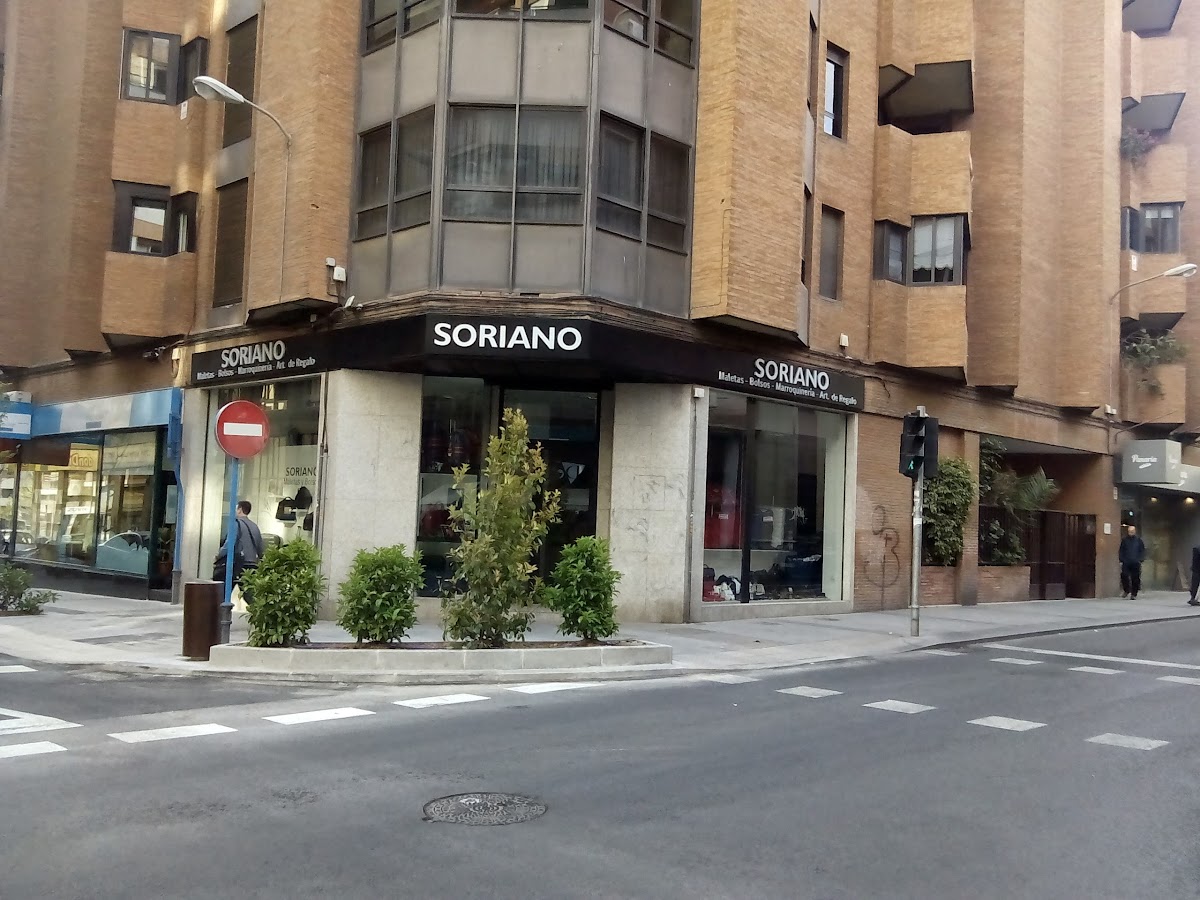 Soriano Maletas y Bolsos