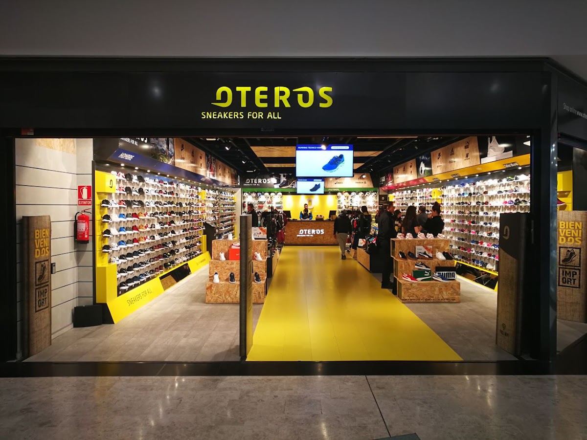 Oteros Sneakers For All