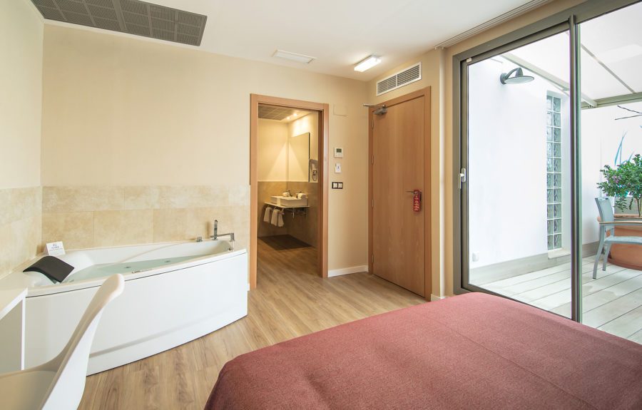 Hostal La Lonja