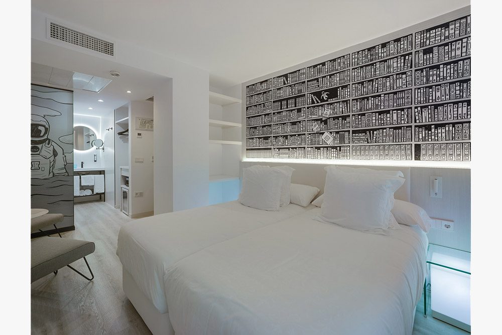 Hotel DormirDCine Alicante foto 11