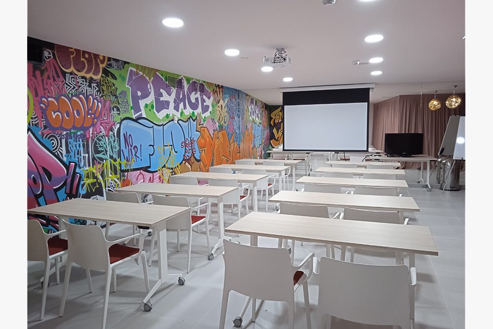 Hotel DormirDCine Alicante foto 4