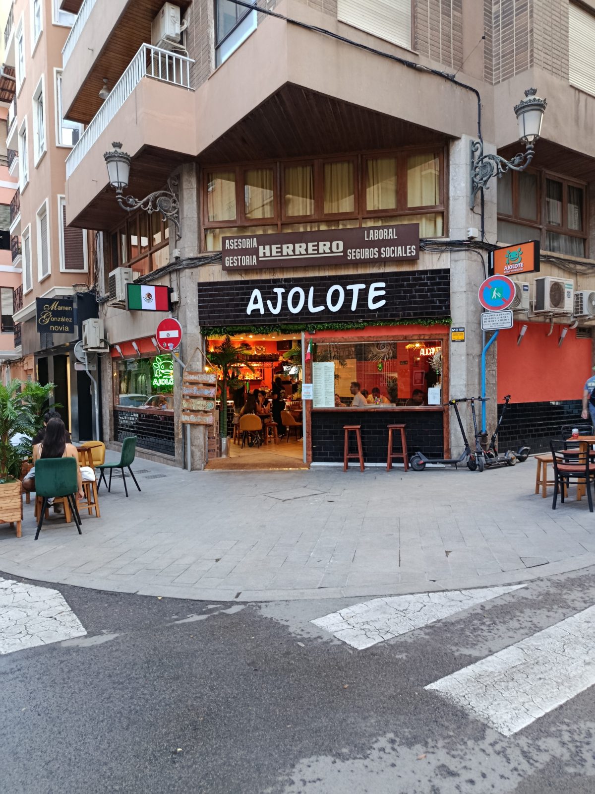 Restaurante Ajolote Calle Colon