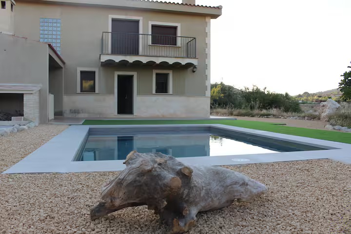 La casa de las piedras. Tibi foto 4