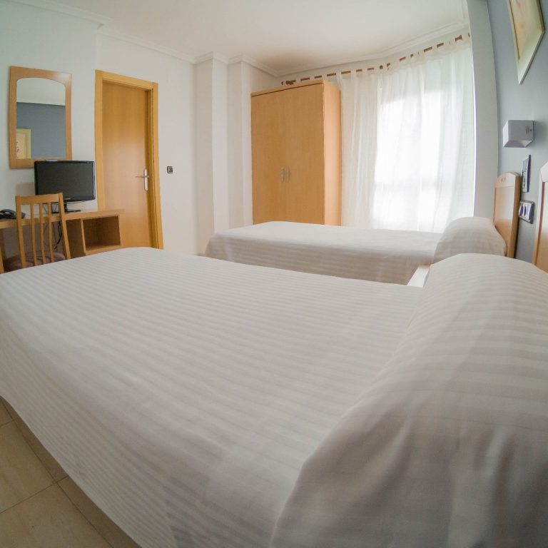 HOSTAL MESEGUER foto 2