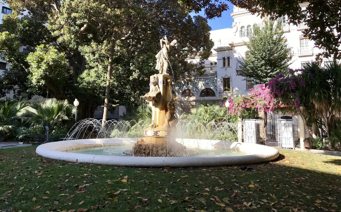 Plaza Gabriel Miró