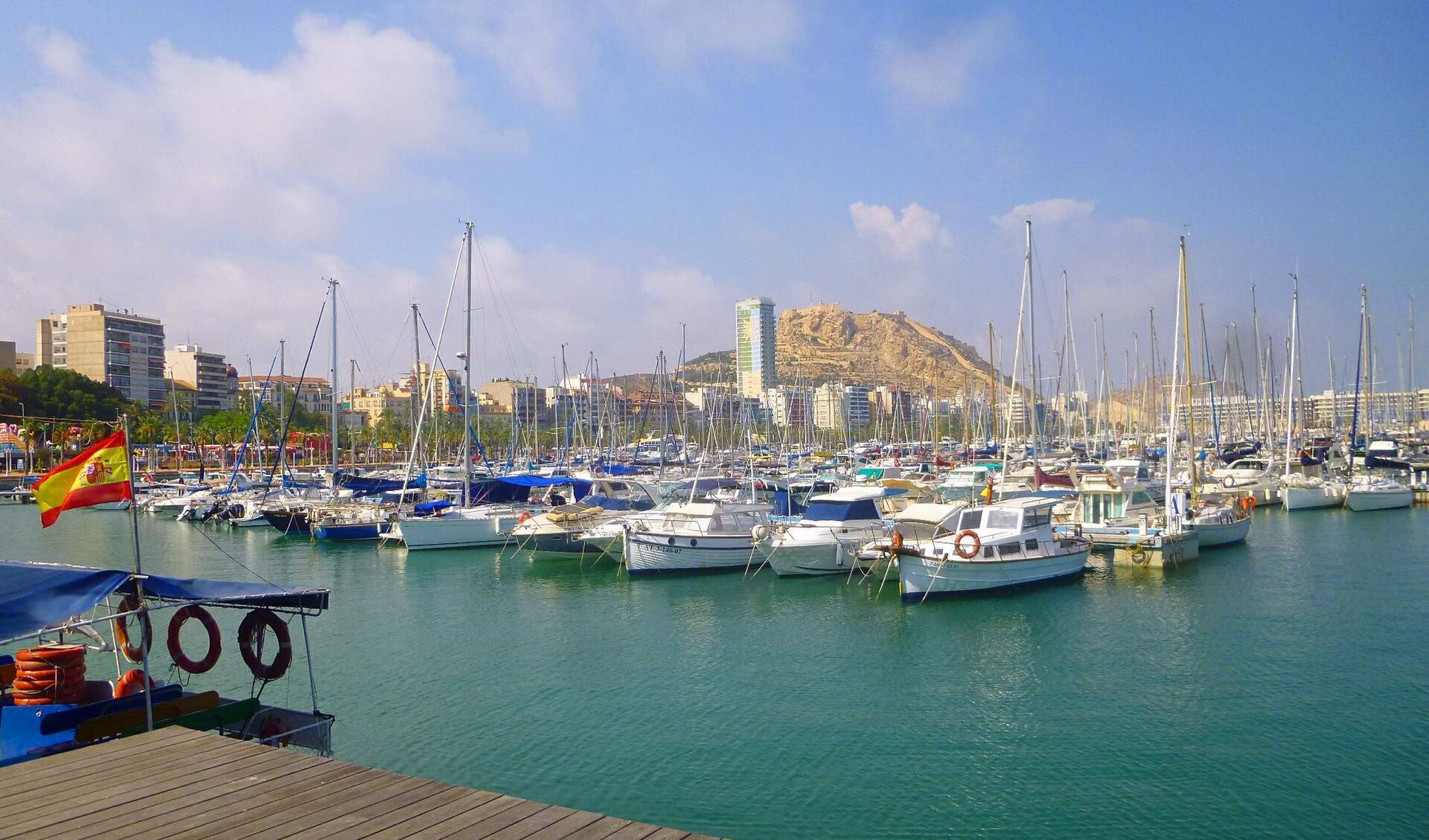 Puerto deportivo de Alicante