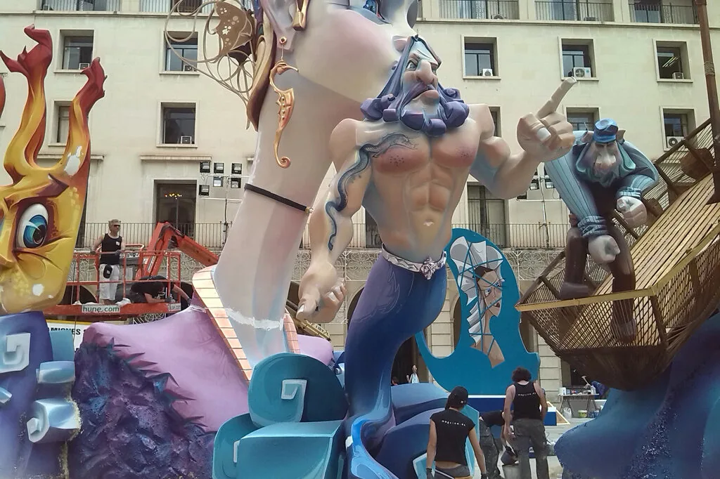 Hoguera oficial en Alicante