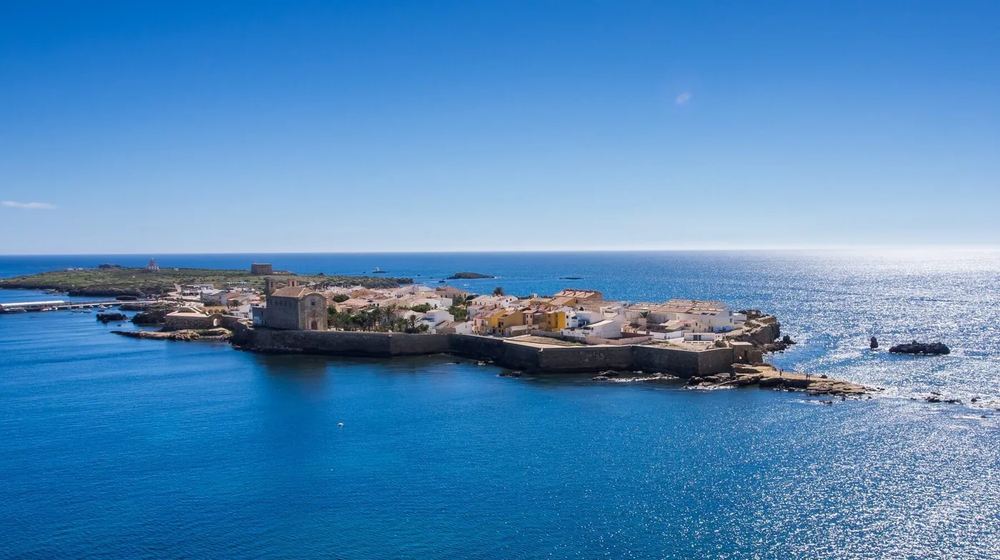 Tabarca desde el mar
