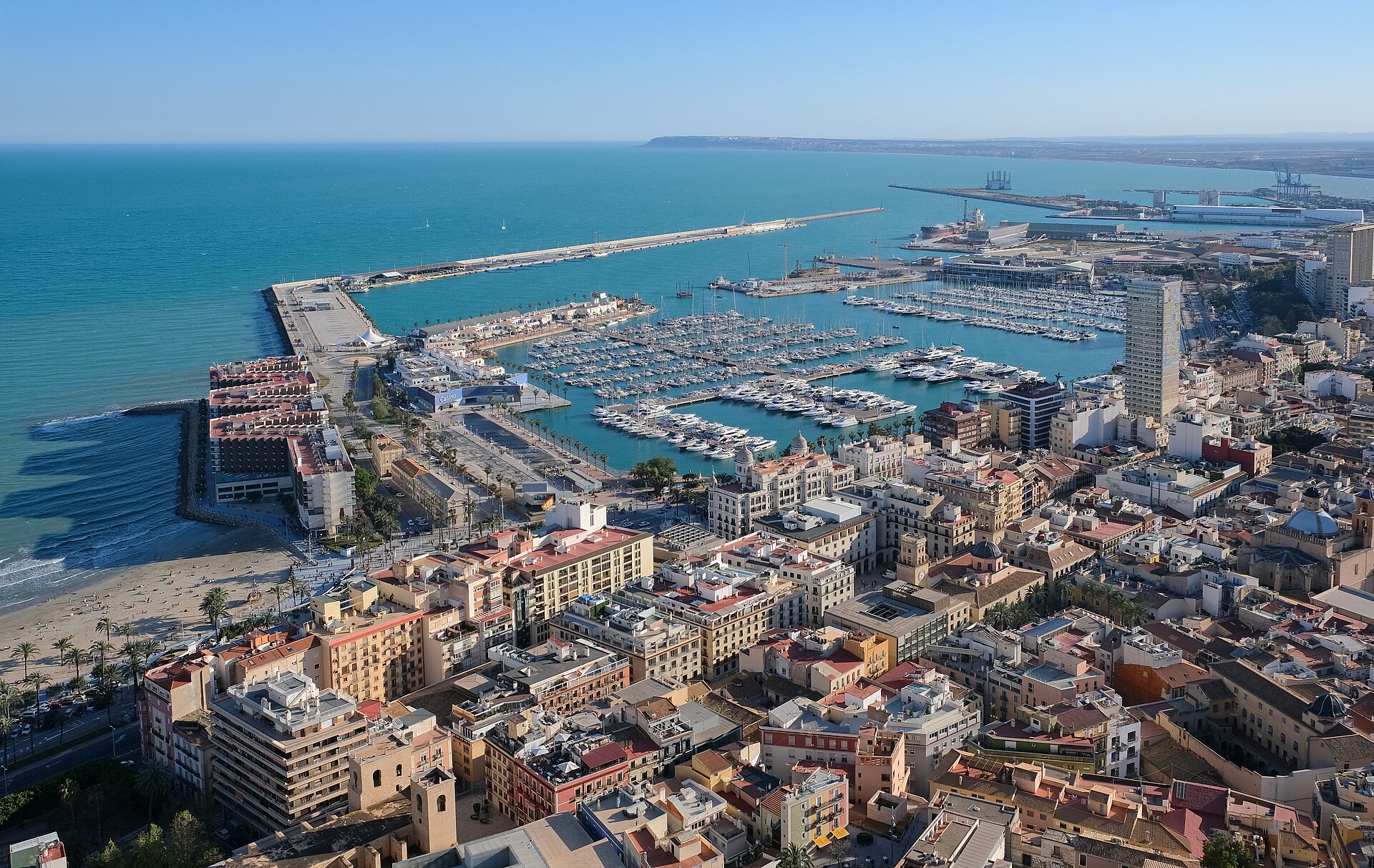 Marina y puerto de Alicante