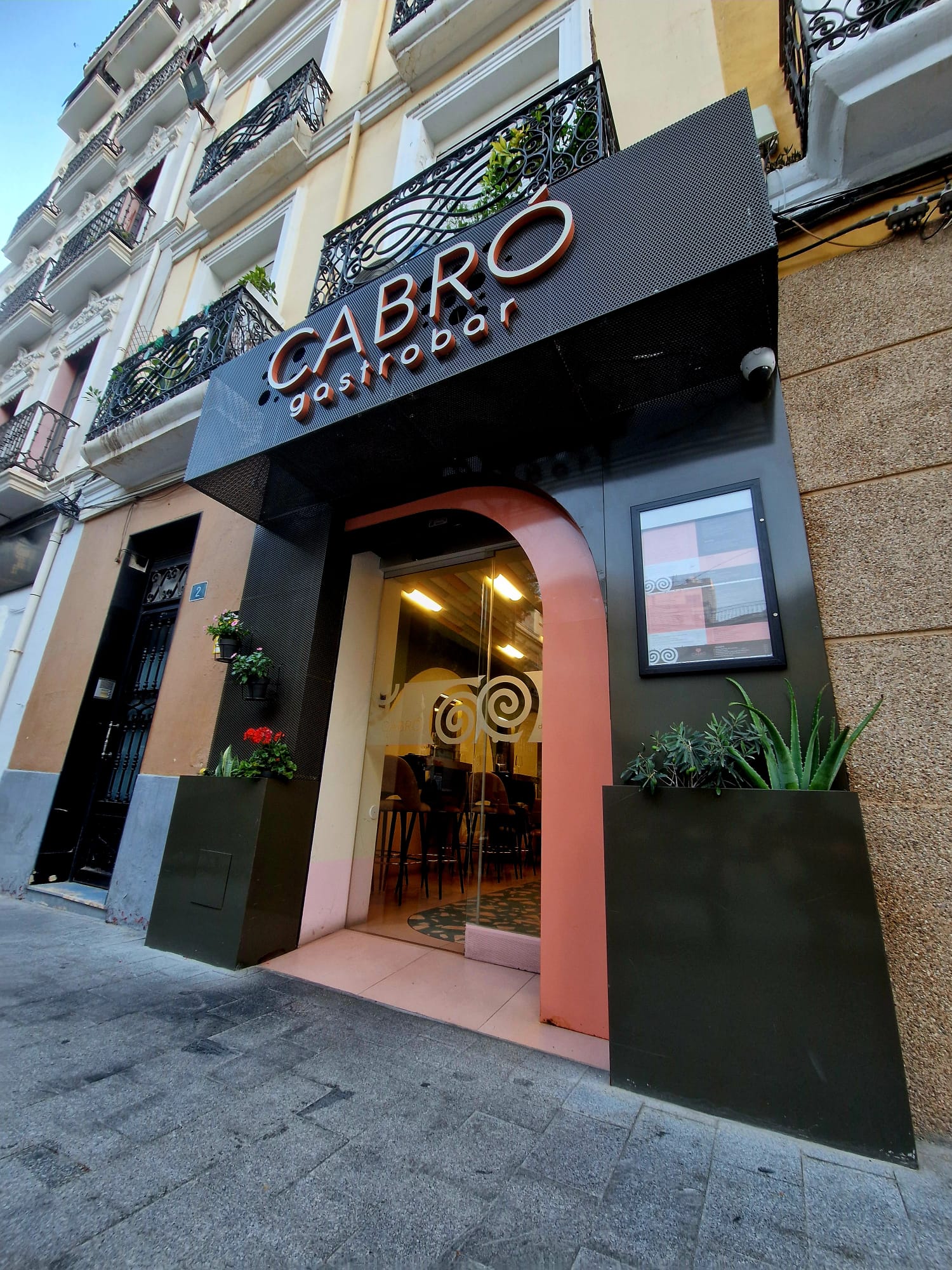 Cabró Gastrobar