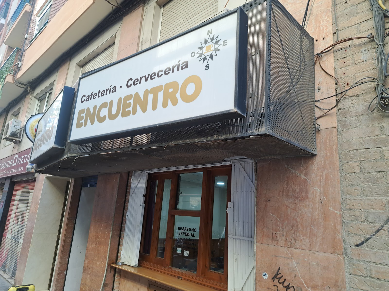 Cafetería - Cervecería Encuentro