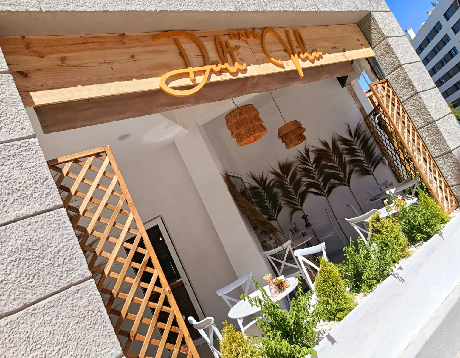 Dalt Vila café